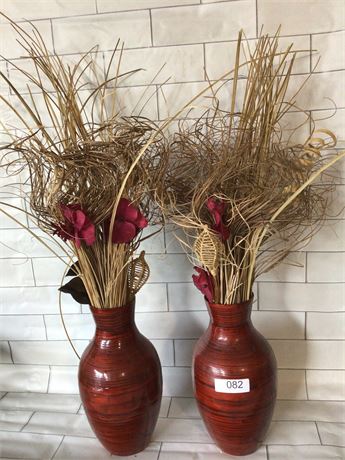 2 vase set with greens